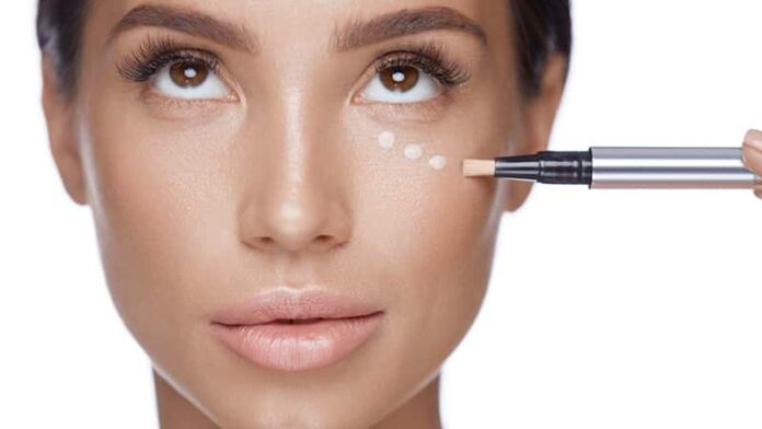 occhiaie correttore: cos'è, come sceglierlo e quando usarlo