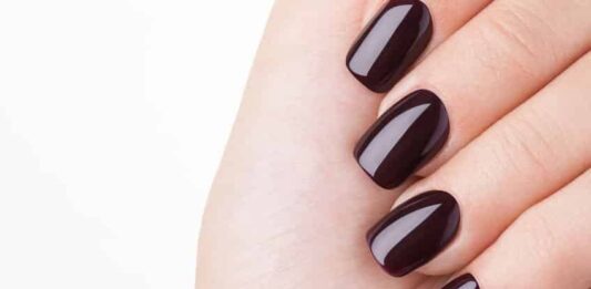 come si applica lo smalto semipermanente